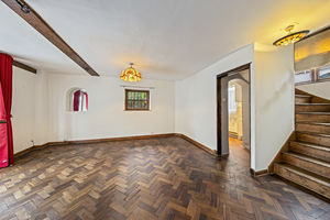 Reception Room- click for photo gallery